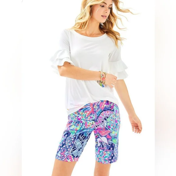 Lilly Pulitzer Vibrant Tropical Print Chipper Shorts - Picture 11 of 11